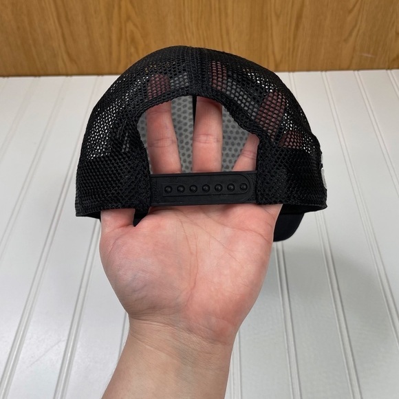 Titleist Golf Snapback Hat Black - Picture 4 of 9